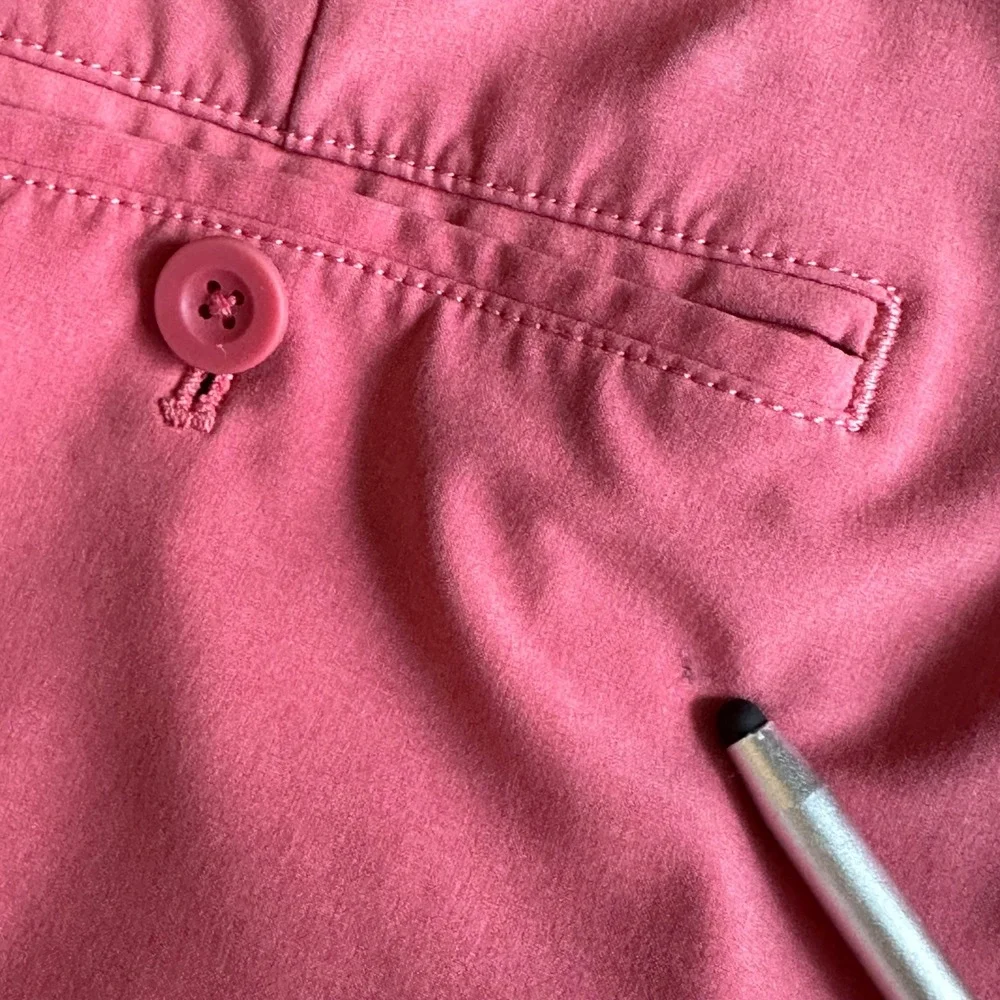 Vineyard Vines Shorts Men's‎ 42 Performance Breaker Shorts Salmon Pink Casual